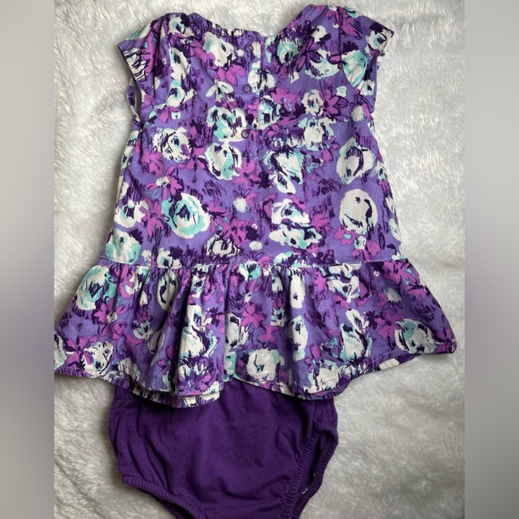BABY GIRL PURPLE FLORAL OUTFIT | 9 MONTHS - Picture 5 of 8